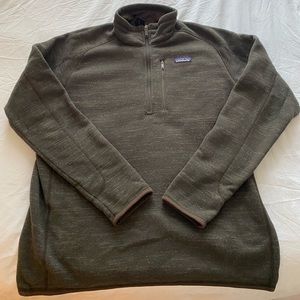 Charcoal Patagonia Pullover (lightly worn)